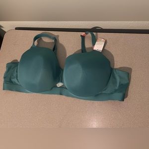 Cacique NWT lightly lined balconette bra size 54B